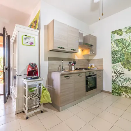 Jungle Apartment *